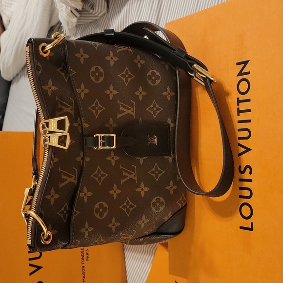 Louis Vuitton Handbags - Authentic Louis Vuitton Odeon PM Authentic